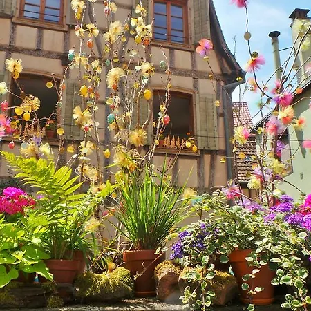 La Tour Enchantee Hébergement de vacances *