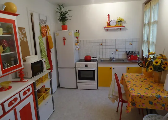 別荘 La Tour Enchantee *