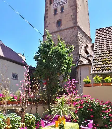 別荘 La Tour Enchantee *